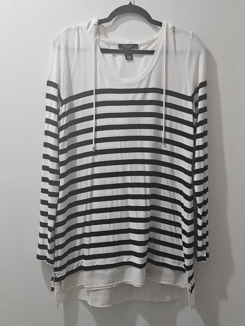 White House Black Market Hoodrd Tunic, Black & Cream, Great Condition, Sz LP